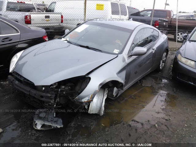 KMHHU6KH0AU027718 - 2010 HYUNDAI GENESIS COUPE 3.8L GRAY photo 2