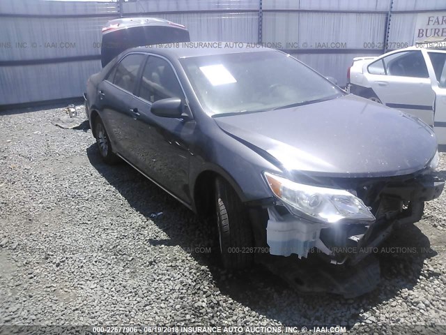 4T4BF1FK3ER431309 - 2014 TOYOTA CAMRY L/SE/LE/XLE GRAY photo 1