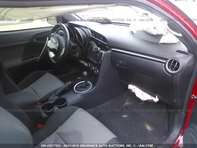 JTKJF5C74FJ002726 - 2015 TOYOTA SCION TC 红色 照片 5