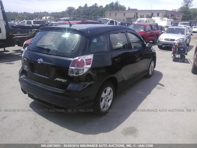 2T1LR30E95C448461 - 2005 TOYOTA COROLLA MATRIX XR BLACK photo 4