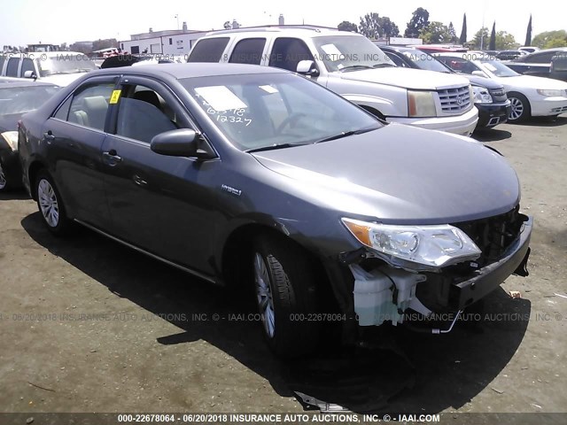 4T1BD1FK9DU096068 - 2013 TOYOTA CAMRY HYBRID/LE/XLE GRAY photo 1