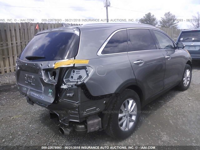 5XYPG4A32GG172089 - 2016 KIA SORENTO LX/L GRAY photo 4