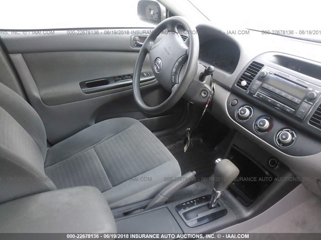 4T1BE32K86U723635 - 2006 TOYOTA CAMRY LE/XLE/SE 灰色 照片 5