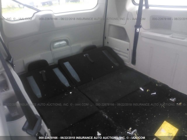 2D4RN5DG9BR753874 - 2011 DODGE GRAND CARAVAN CREW SILVER photo 8