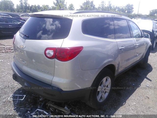 1GNKRGED7BJ167379 - 2011 CHEVROLET TRAVERSE LT SILVER photo 4