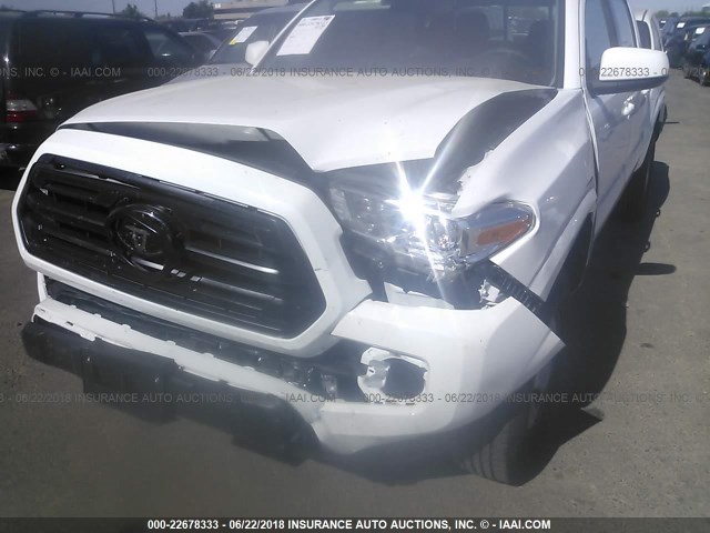 5TFAX5GN4JX111397 - 2018 TOYOTA Tacoma DOUBLE CAB/SR/SR5 WHITE photo 6