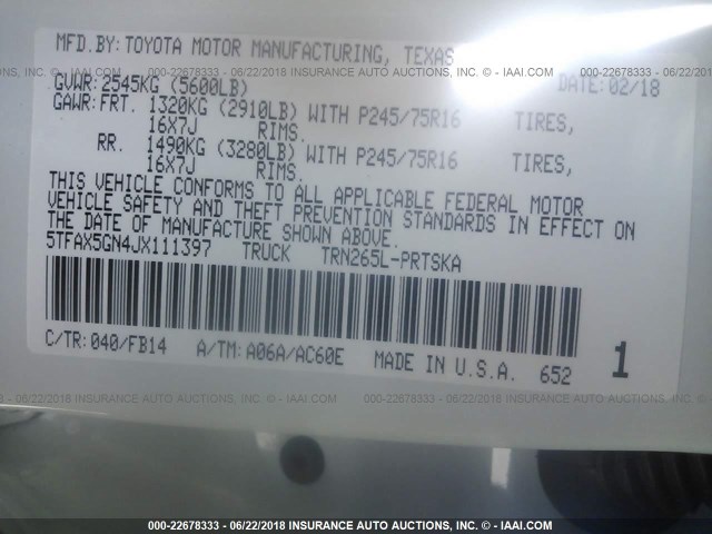 5TFAX5GN4JX111397 - 2018 TOYOTA Tacoma DOUBLE CAB/SR/SR5 WHITE photo 9