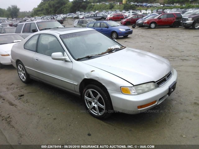 1HGCD7154TA001799 - 1996 HONDA ACCORD EX/EX-R SILVER photo 1