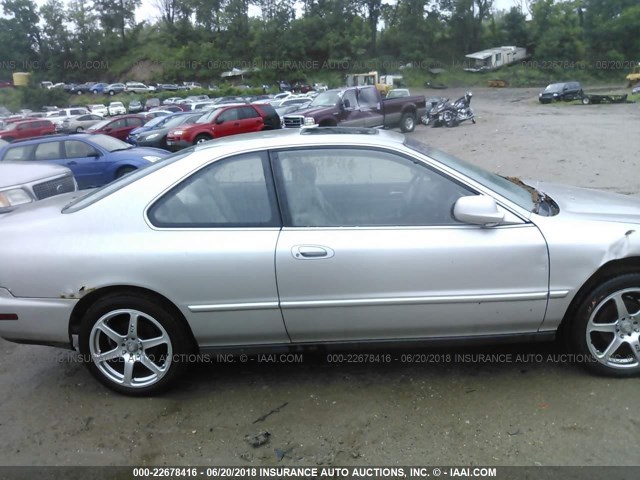 1HGCD7154TA001799 - 1996 HONDA ACCORD EX/EX-R SILVER photo 6