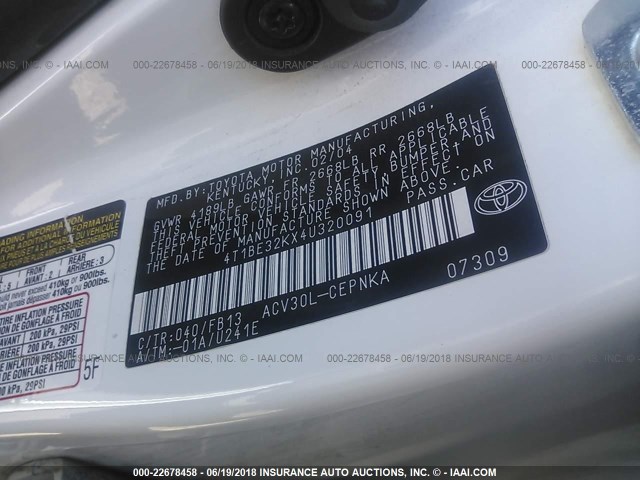 4T1BE32KX4U320091 - 2004 TOYOTA CAMRY LE/XLE/SE თეთრი ფოტო 9