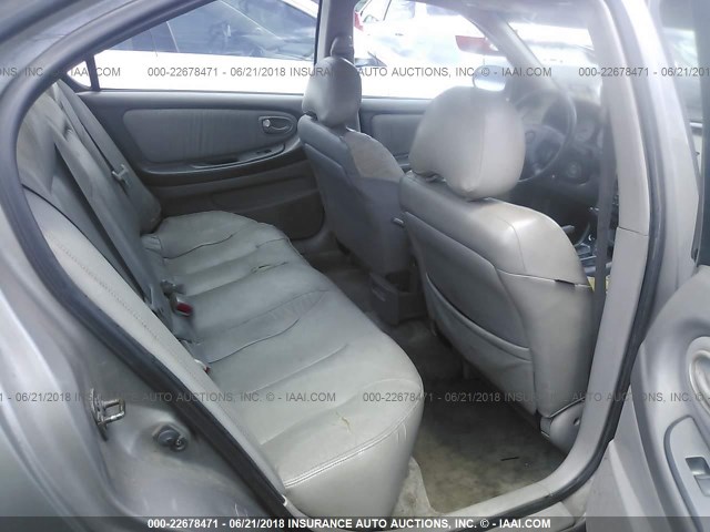 JN1CA31A2YT015227 - 2000 NISSAN MAXIMA GLE/GXE/SE GRAY photo 8