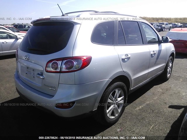 5XYZK4AG2BG001961 - 2011 HYUNDAI SANTA FE LIMITED SILVER photo 4