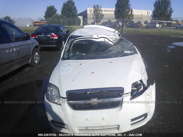 KL1TD5DE5AB126176 - 2010 CHEVROLET AVEO LS/LT WHITE photo 6