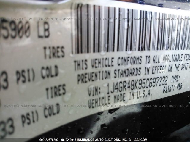 1J4GR48K95C697332 - 2005 JEEP GRAND CHEROKEE LAREDO/COLUMBIA/FREEDOM Dark Blue photo 9