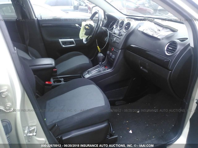 3GNAL2EK9DS612432 - 2013 CHEVROLET CAPTIVA LS 棕色 照片 5