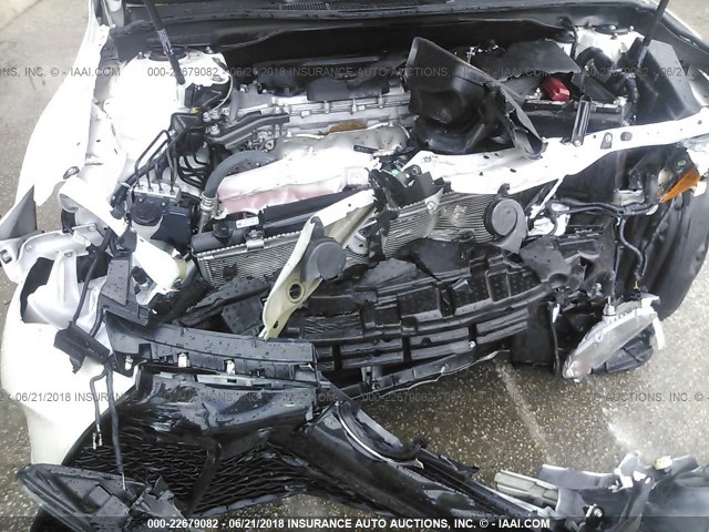 4T1BF1FK2HU447709 - 2017 TOYOTA CAMRY LE/XLE/SE/XSE WHITE photo 10