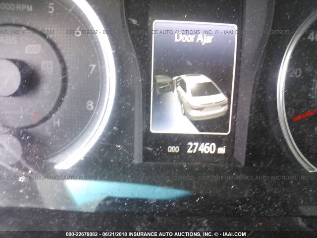 4T1BF1FK2HU447709 - 2017 TOYOTA CAMRY LE/XLE/SE/XSE WHITE photo 7