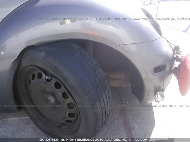 3VWBK21C53M433772 - 2003 VOLKSWAGEN NEW BEETLE GL 灰色 照片 6