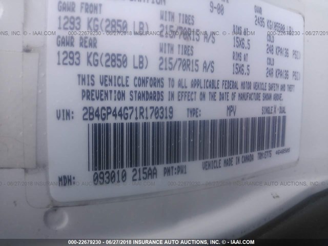 2B4GP44G71R170319 - 2001 DODGE GRAND CARAVAN SPORT WHITE photo 9