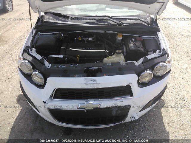 1G1JA5SH1C4184873 - 2012 CHEVROLET SONIC LS WHITE photo 10