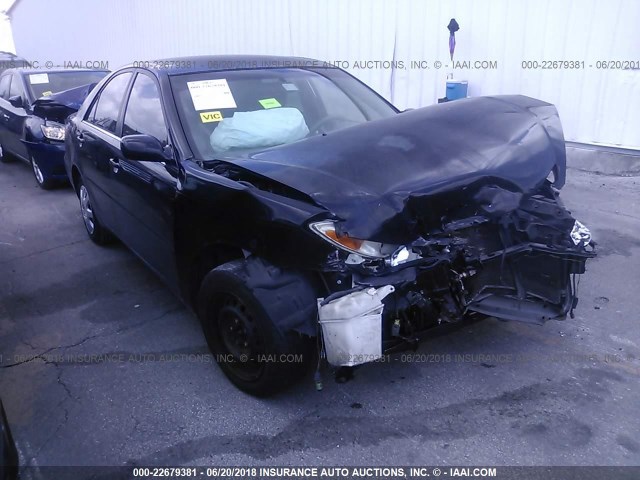 4T1BE32K43U216470 - 2003 TOYOTA CAMRY LE/XLE/SE შავი ფოტო 1
