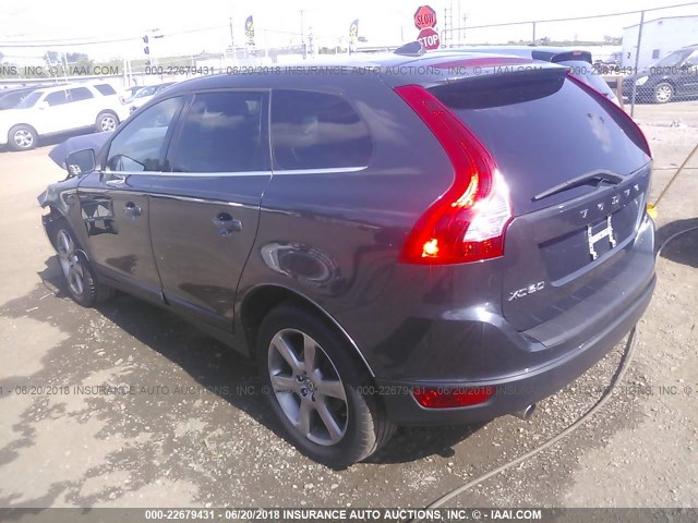 YV4902DZ2D2423746 - 2013 VOLVO XC60 T6 GRAY photo 3