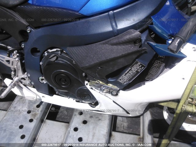 JS1GN7FA1B2102224 - 2011 SUZUKI GSX-R600 BLUE photo 8