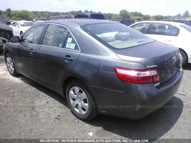 4T4BE46K48R047614 - 2008 TOYOTA CAMRY CE/LE/XLE/SE GRAY photo 3