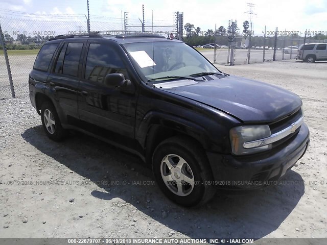 1GNDS13S752211939 - 2005 CHEVROLET TRAILBLAZER LS/LT BLACK photo 1