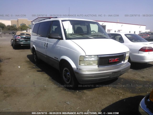 1GKDM19W21B514252 - 2001 GMC SAFARI XT WHITE photo 1