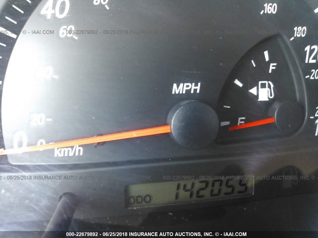 4T1BF32K82U531865 - 2002 TOYOTA CAMRY LE/XLE/SE ვერცხლისფერი ფოტო 7