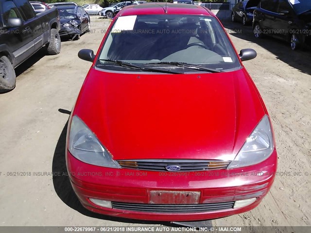 3FAFP373X3R188379 - 2003 FORD FOCUS ZX5 RED photo 6