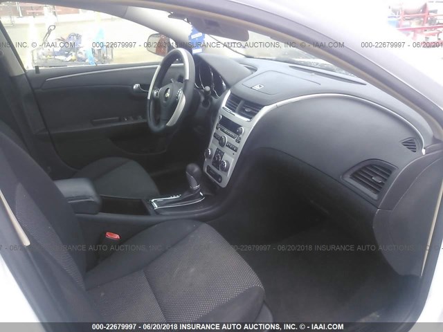 1G1ZH57B89F150901 - 2009 CHEVROLET MALIBU 1LT 白色 照片 5