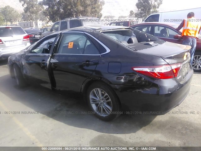 4T1BF1FK1FU995682 - 2015 TOYOTA CAMRY LE/XLE/SE/XSE BLACK photo 3