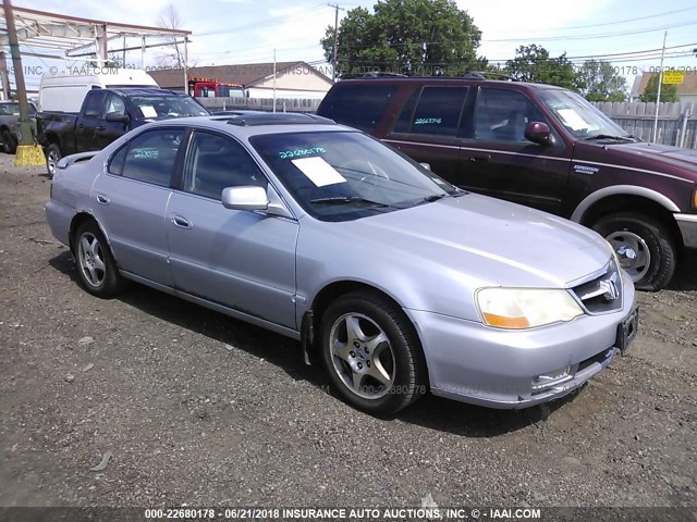 19UUA56602A034106 - 2002 ACURA 3.2TL SILVER photo 1