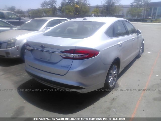 3FA6P0LU3HR275898 - 2017 FORD FUSION SE HYBRID SILVER photo 4