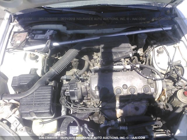 1HGEJ6670TL025981 - 1996 HONDA CIVIC LX თეთრი ფოტო 10