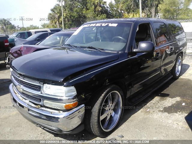 3GNFK16T31G172605 - 2001 CHEVROLET SUBURBAN K1500 BLACK photo 2