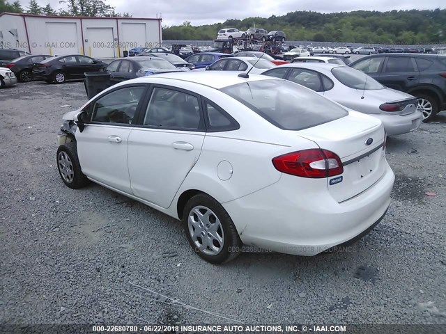 3FADP4AJ9DM192734 - 2013 FORD FIESTA S WHITE photo 3