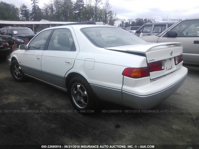 JT2BG22K010583565 - 2001 TOYOTA CAMRY CE/LE/XLE 白色 照片 3