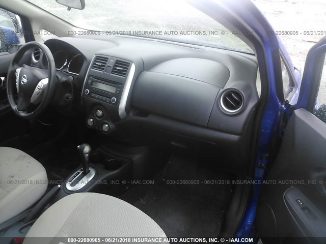 3N1CE2CP1EL368400 - 2014 NISSAN VERSA NOTE S/S PLUS/SV/SL BLUE photo 5