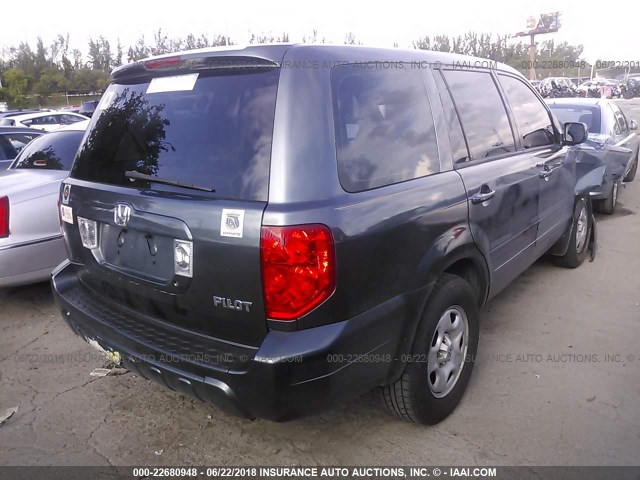 2HKYF18195H542065 - 2005 HONDA PILOT LX GRAY photo 4