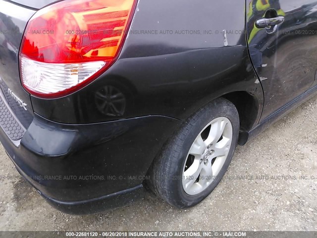 2T1LR32E33C070714 - 2003 TOYOTA COROLLA MATRIX XR BLACK photo 6