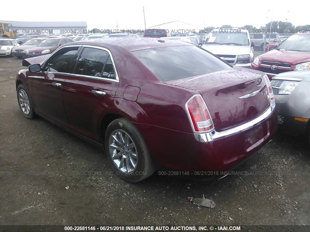 2C3CA5CGXBH599637 - 2011 CHRYSLER 300 LIMITED RED photo 3
