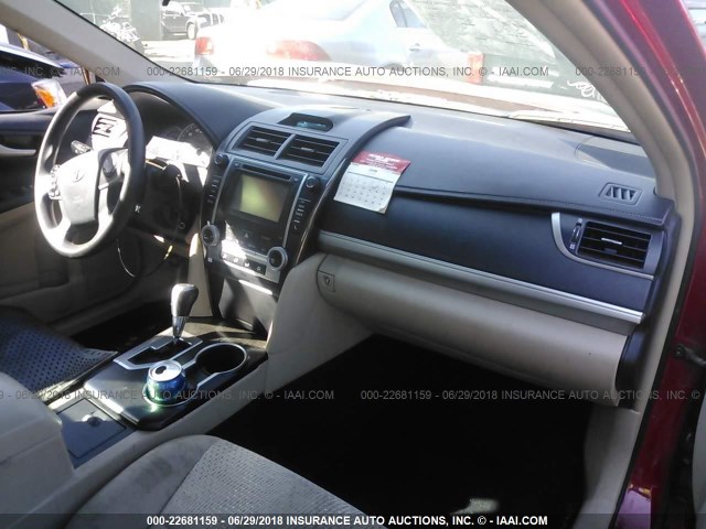 4T4BF1FK4ER439581 - 2014 TOYOTA CAMRY L/SE/LE/XLE 红色 照片 5