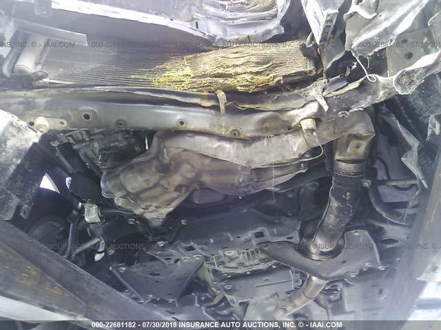 JF2GTADC3JH229390 - 2018 SUBARU CROSSTREK PREMIUM ნაცრისფერი ფოტო 6