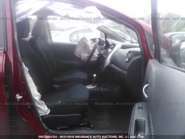 3N1CE2CP9FL439859 - 2015 NISSAN VERSA NOTE S/S PLUS/SV/SL/SR RED photo 5