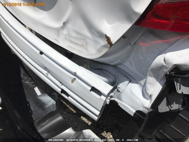 3N1CE2CP9JL365982 - 2018 NISSAN VERSA NOTE S/S PLUS/SV/SL/SR WHITE photo 16