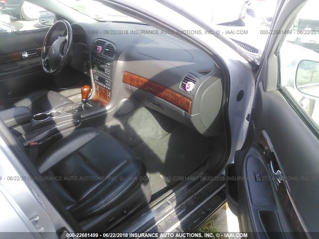 1LNHM87A52Y615406 - 2002 LINCOLN LS 灰色 照片 5