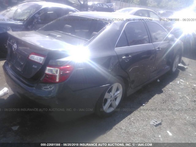 4T1BF1FK5CU095377 - 2012 TOYOTA CAMRY SE/LE/XLE GRAY photo 4